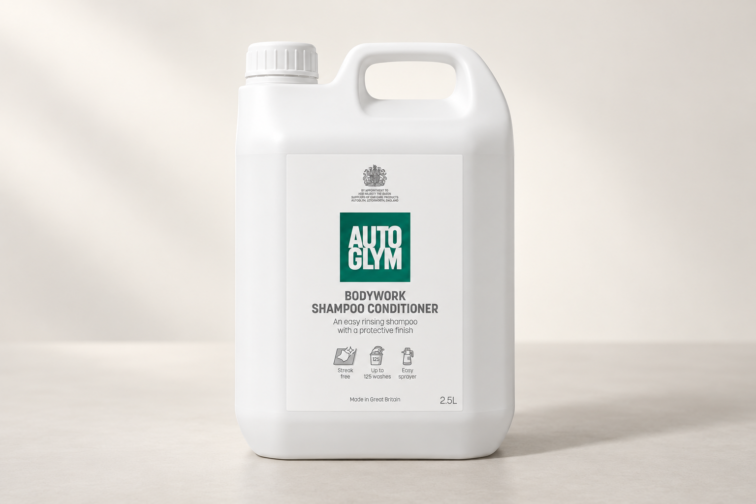 Autoglym Bodywork Shampoo Conditioner in its labelled bottle on a neutral surface